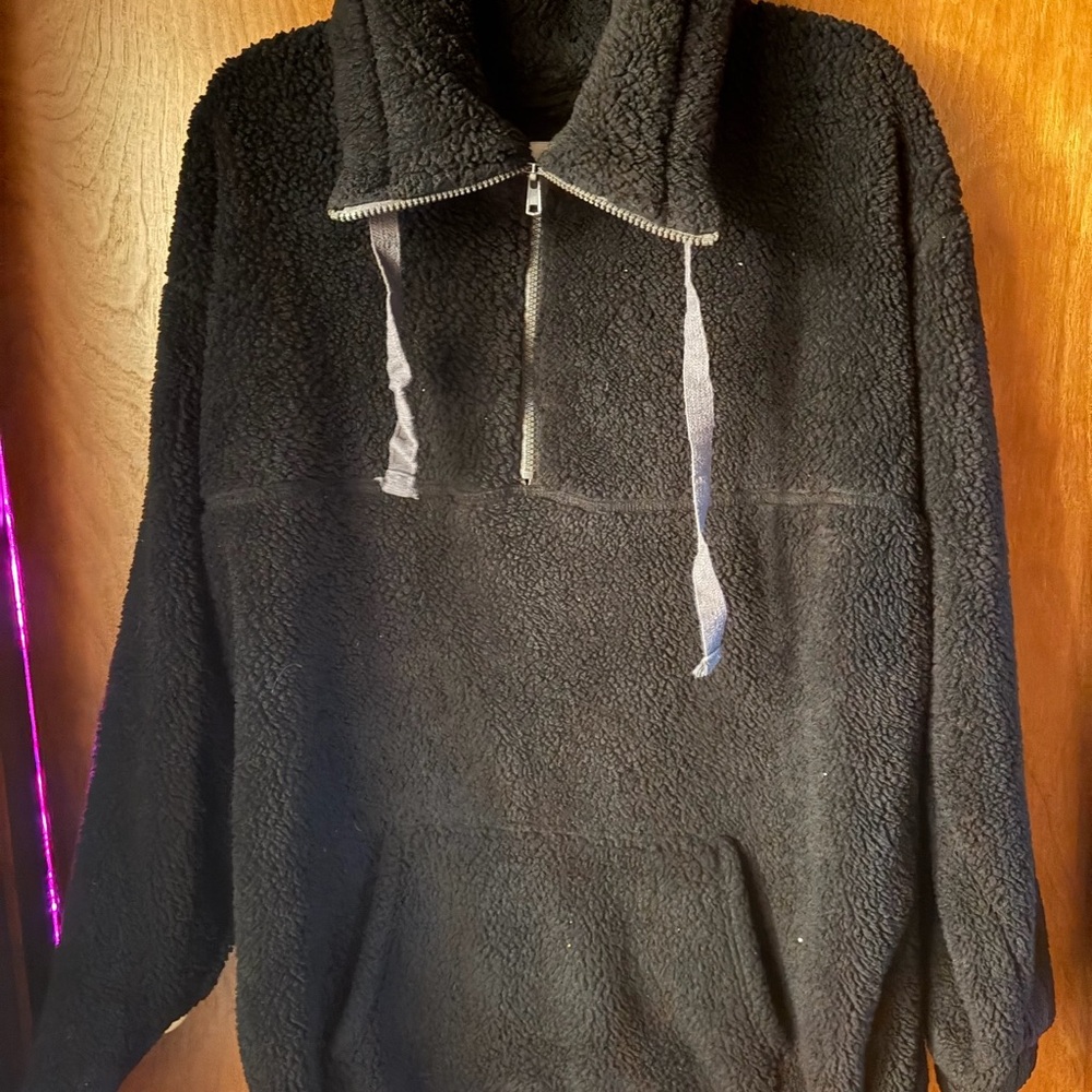 SO Women’s Black Sherpa Quarter Zip